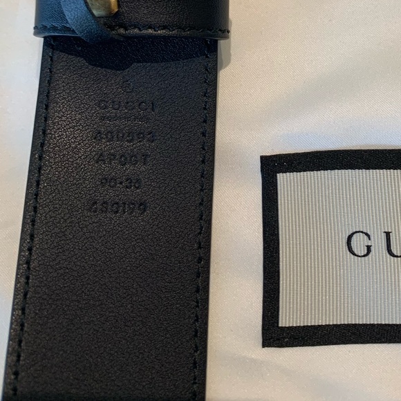 !!SOLD๐ฐ!! Gucci Leather belt Double G buckle. - Picture 9 of 12